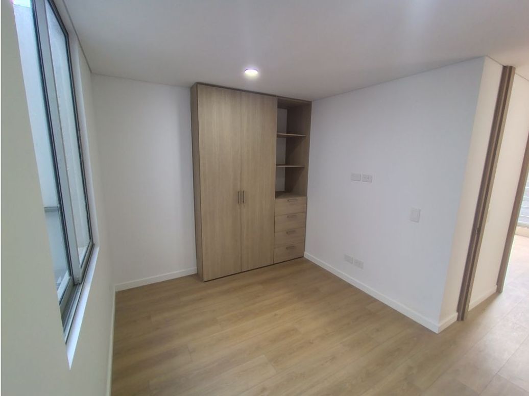 Apartamento de 2 alcobas en venta en San Miguel, Bogotá, 59 m² · foto 3 de 14