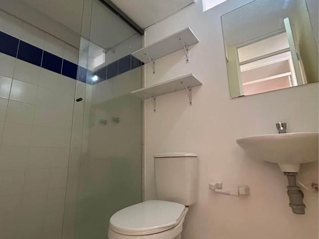 Apartamento de 3 alcobas en venta en Las Ferias Occidental, Bogotá, 52 m² · foto 8 de 11