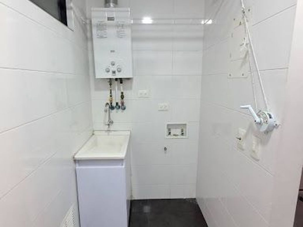 Apartamento de 1 alcoba en arriendo en Santa Barbara Occidental, Bogotá, 42 m² · foto 10 de 13