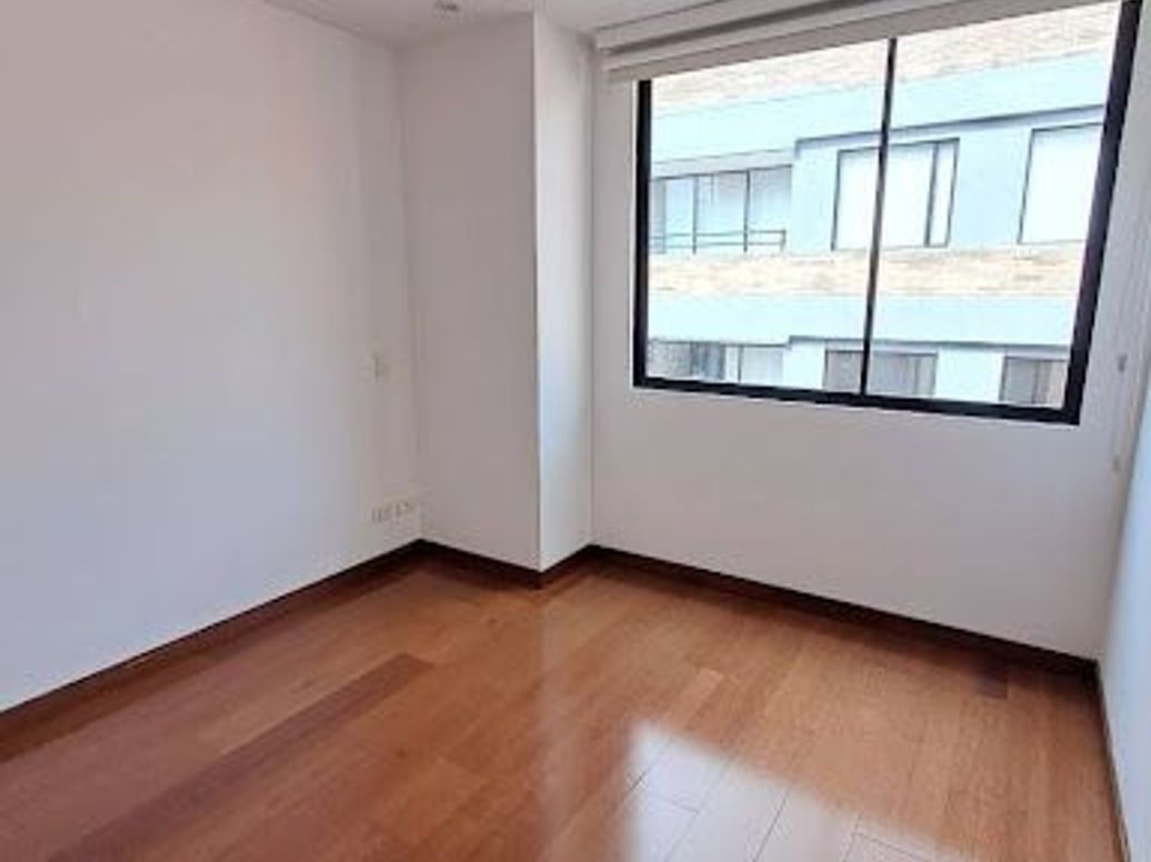 Apartamento de 1 alcoba en arriendo en Santa Barbara Occidental, Bogotá, 42 m² · foto 11 de 13