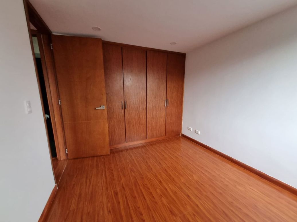 Apartamento de 2 alcobas en venta en Tibabita, Bogotá, 42 m² · foto 9 de 20