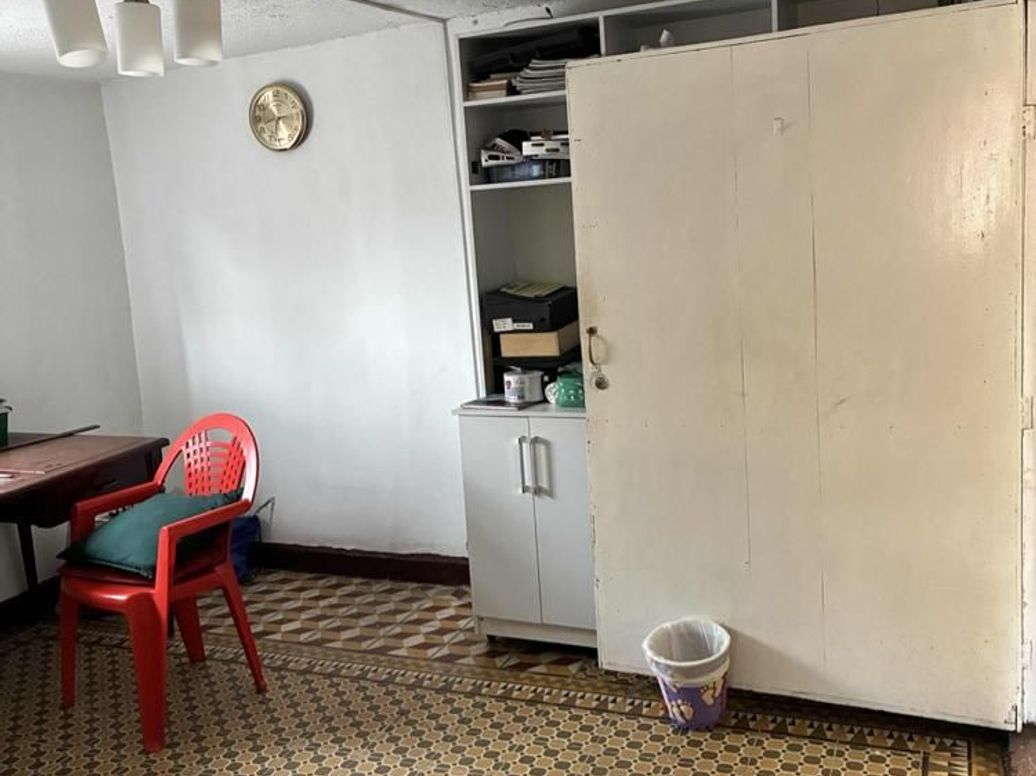 Casa de 9 alcobas en venta en Molinos Del Sur, Bogotá, 306 m² · foto 18 de 20