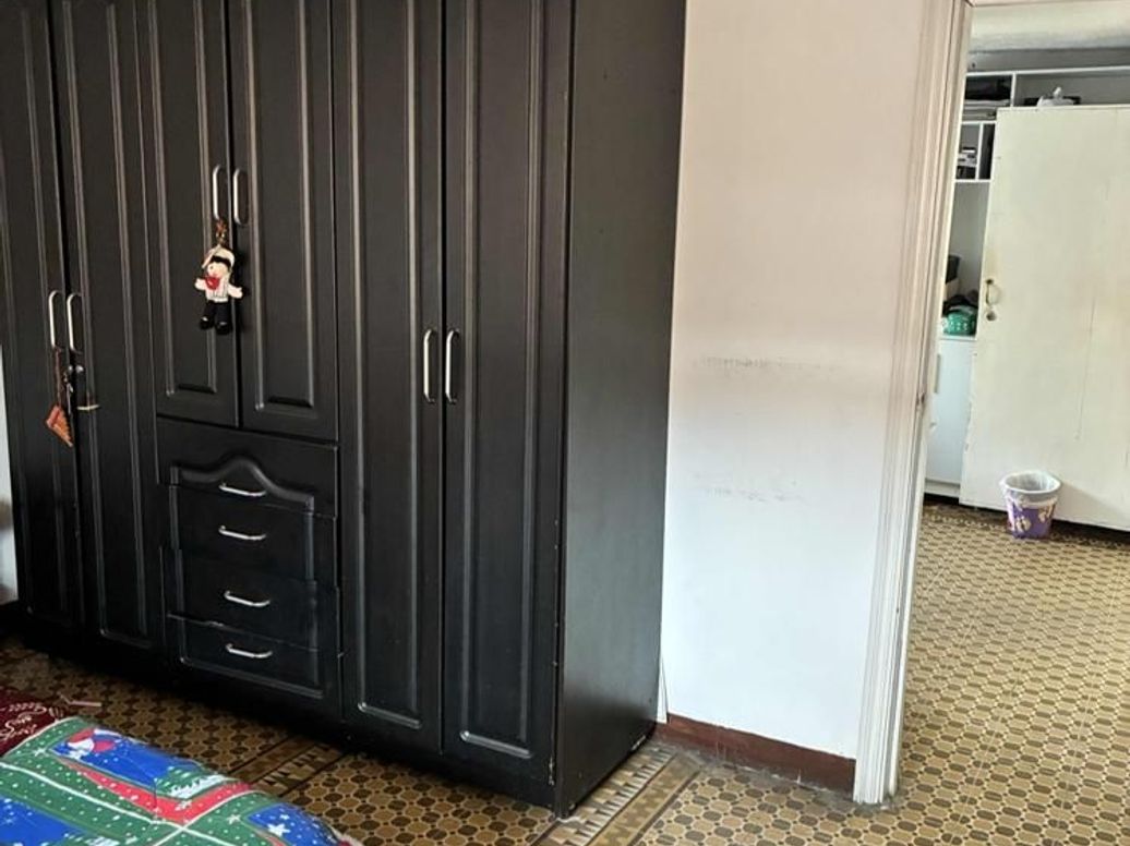 Casa de 9 alcobas en venta en Molinos Del Sur, Bogotá, 306 m² · foto 17 de 20