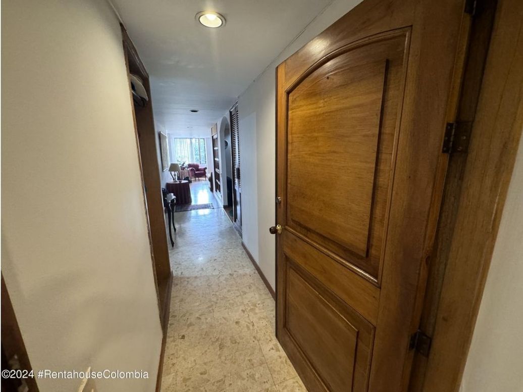 Apartamento de 3 alcobas en venta en Chicó Norte, Bogotá, 167 m² · foto 4 de 20
