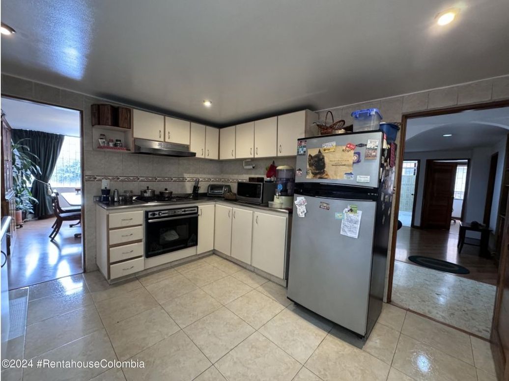 Apartamento de 3 alcobas en venta en Chicó Norte, Bogotá, 167 m² · foto 10 de 20