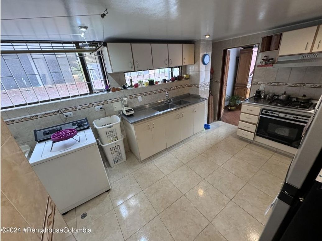 Apartamento de 3 alcobas en venta en Chicó Norte, Bogotá, 167 m² · foto 11 de 20