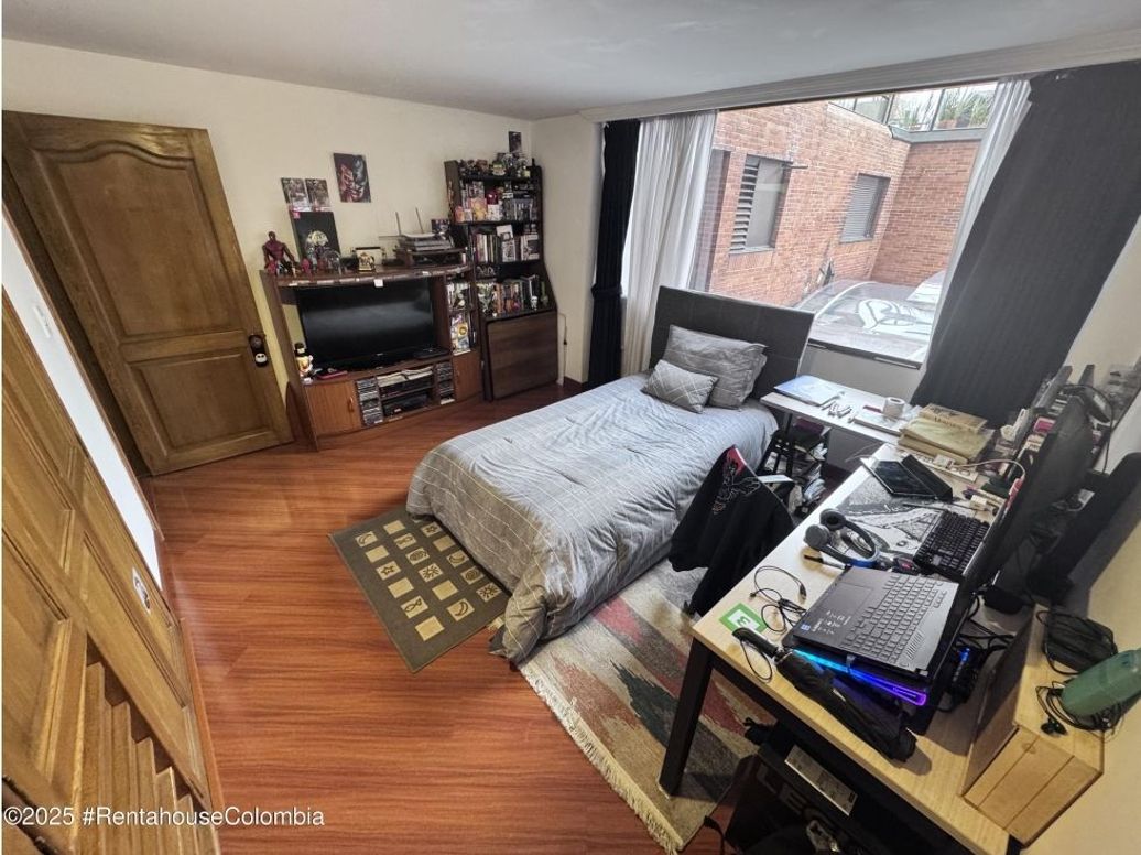Apartamento de 3 alcobas en venta en Club De Los Lagartos, Bogotá, 149 m² · foto 13 de 20