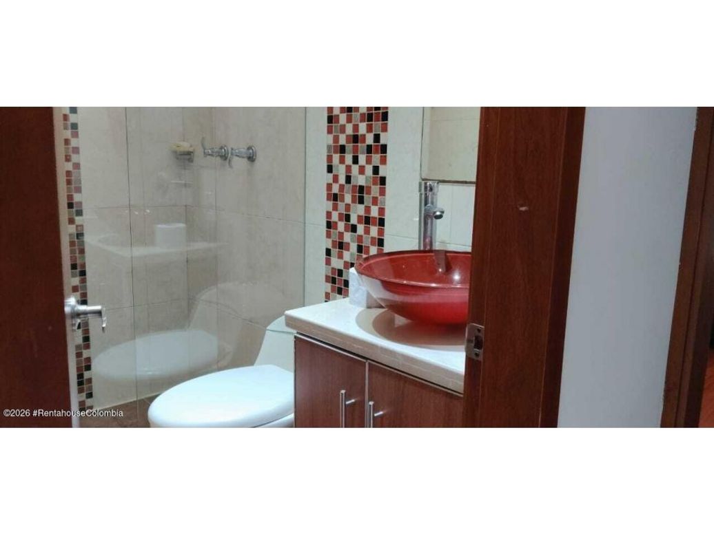 Casa de 11 alcobas en venta en El Progreso, Bogotá, 236 m² · foto 20 de 20