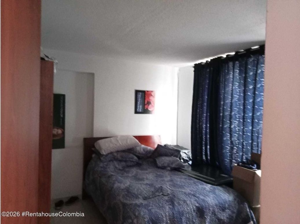 Casa de 11 alcobas en venta en El Progreso, Bogotá, 236 m² · foto 10 de 20