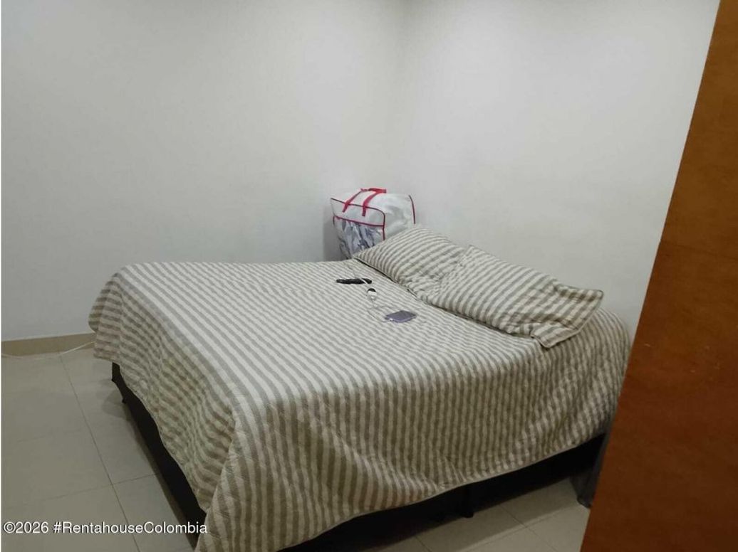 Casa de 11 alcobas en venta en El Progreso, Bogotá, 236 m² · foto 7 de 20