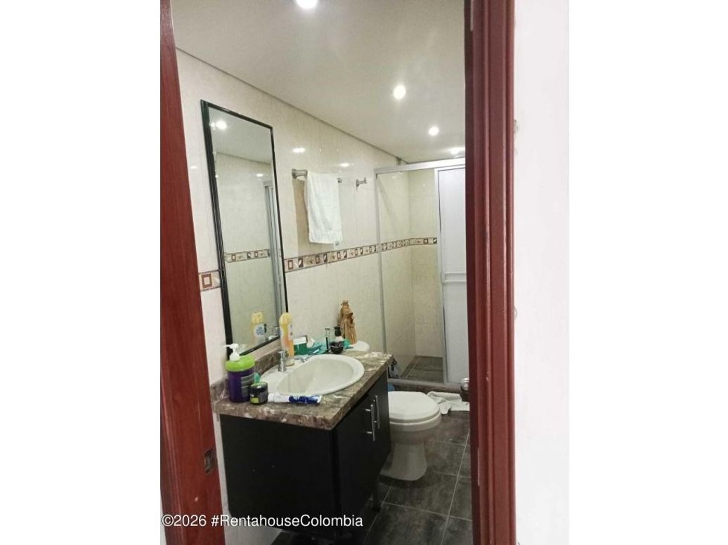 Casa de 11 alcobas en venta en El Progreso, Bogotá, 236 m² · foto 12 de 20