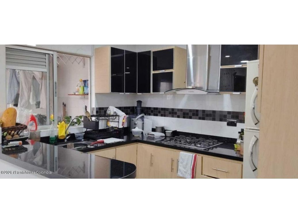 Casa de 11 alcobas en venta en El Progreso, Bogotá, 236 m² · foto 18 de 20