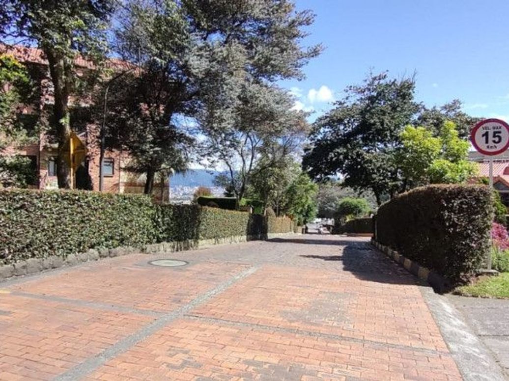 Apartamento de 4 alcobas en venta en Casa Blanca Suba, Bogotá, 266 m² · foto 12 de 20