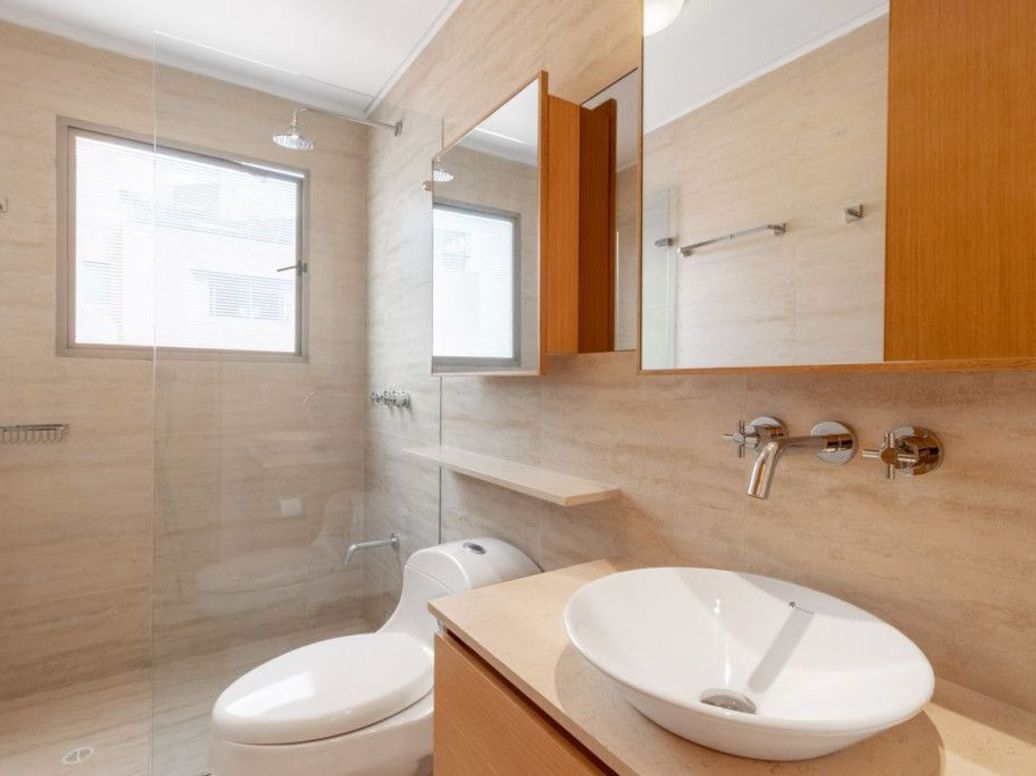 Apartamento de 2 alcobas en venta en Chico, Bogotá, 152 m² · foto 17 de 20