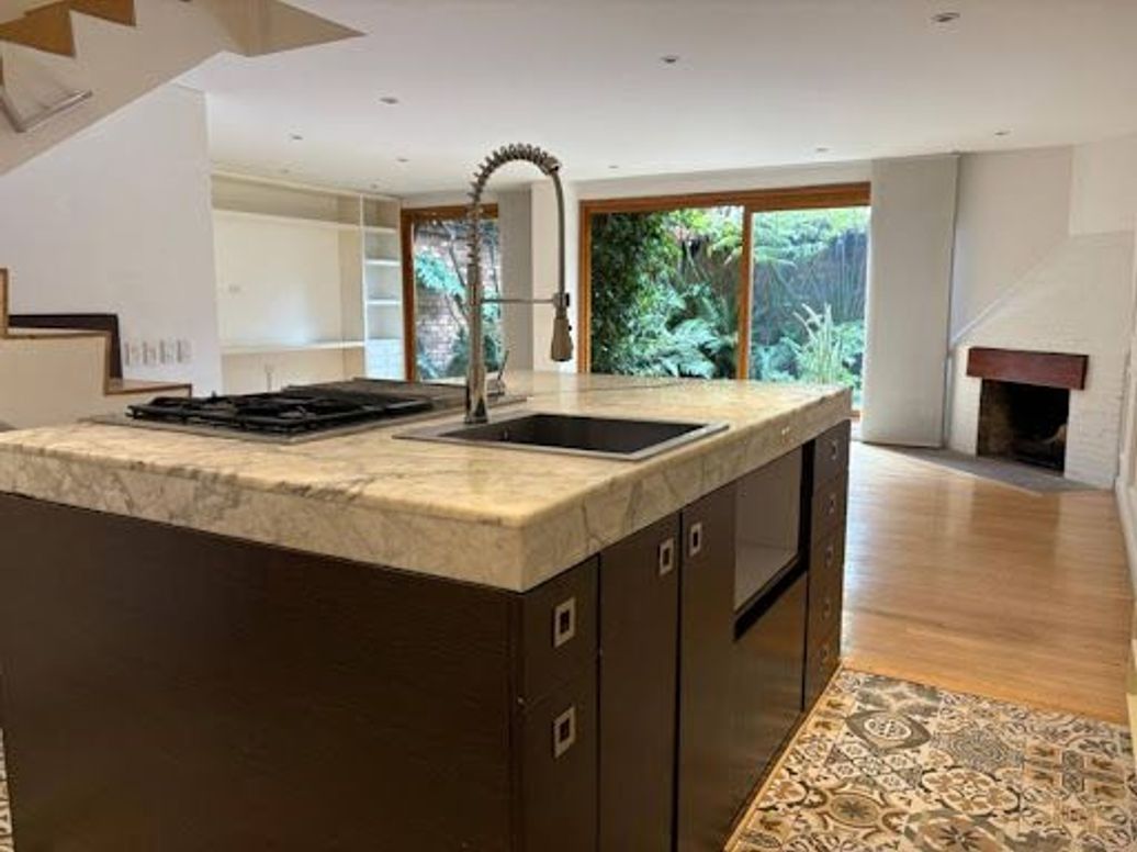 Apartamento de 2 alcobas en venta en Los Rosales, Bogotá, 112 m² · foto 6 de 20