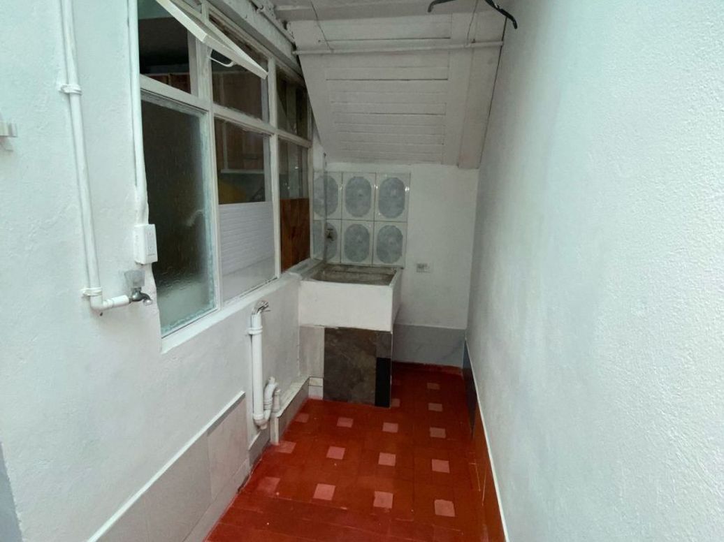 Casa de 6 alcobas en venta en El Carmen, Bogotá, 223 m² · foto 12 de 20