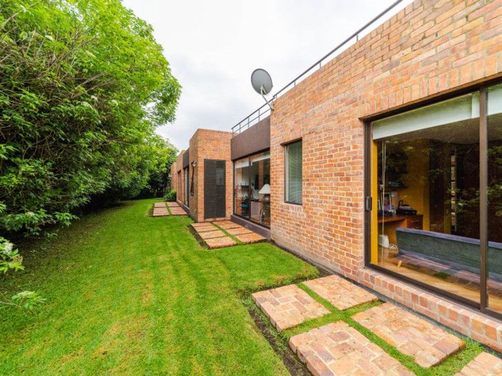 Casa de 3 alcobas en venta en Casa Blanca, Bogotá, 361 m² · foto 14 de 20