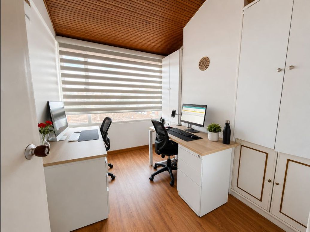Apartamento de 3 alcobas en venta en Cedritos, Bogotá, 75 m² · foto 9 de 12