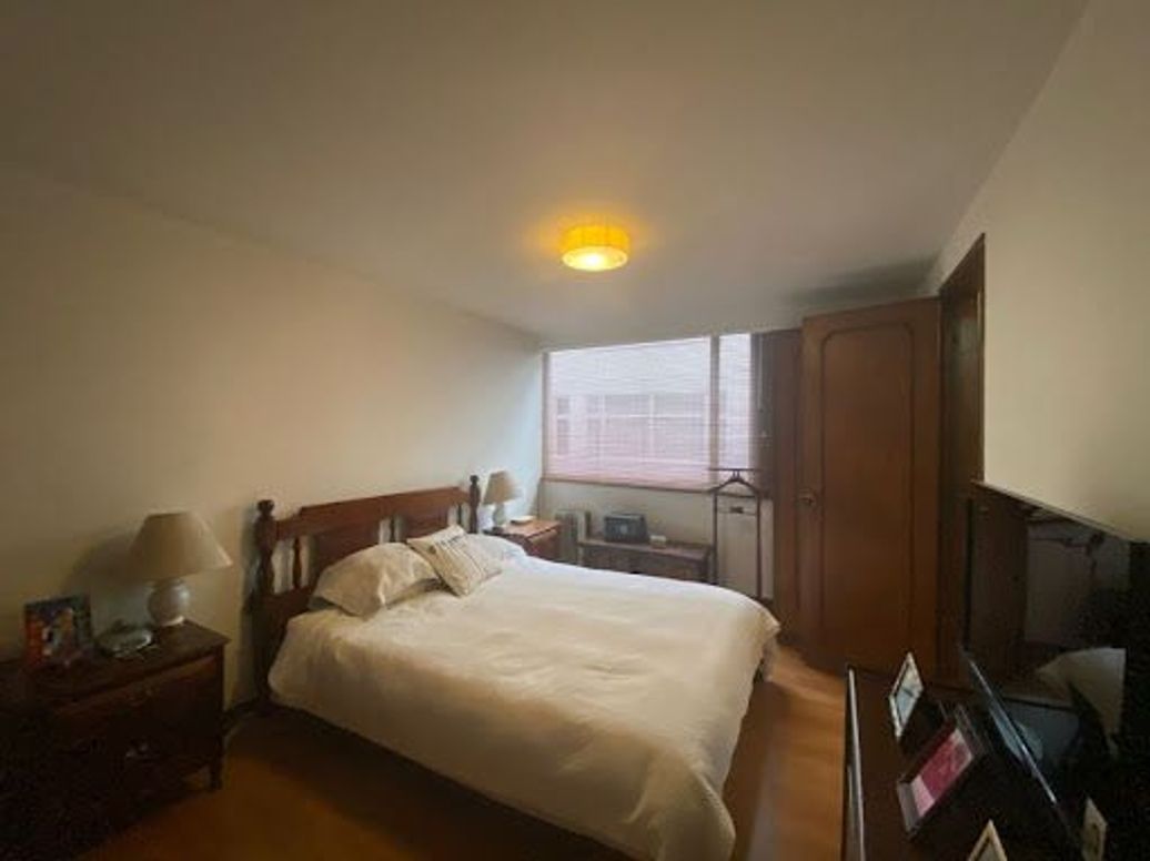 Apartamento de 3 alcobas en venta en Chico, Bogotá, 209 m² · foto 8 de 17