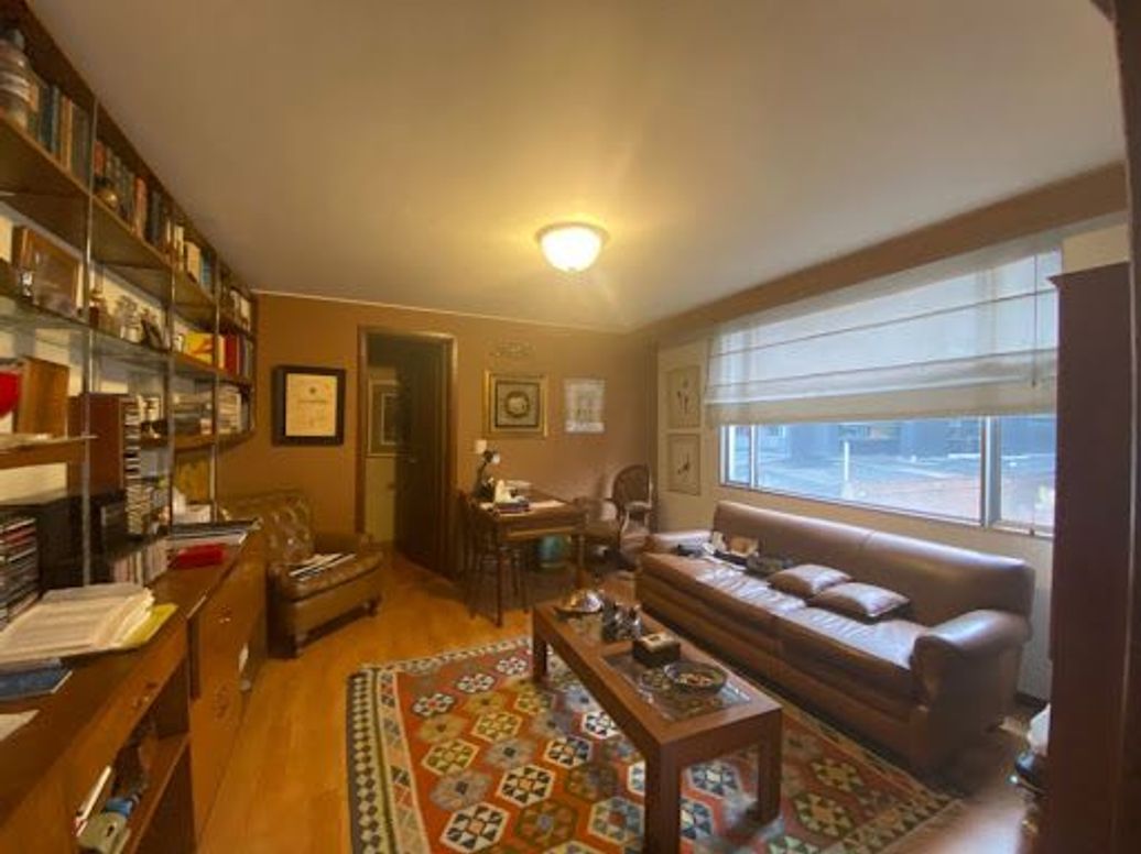 Apartamento de 3 alcobas en venta en Chico, Bogotá, 209 m² · foto 14 de 17