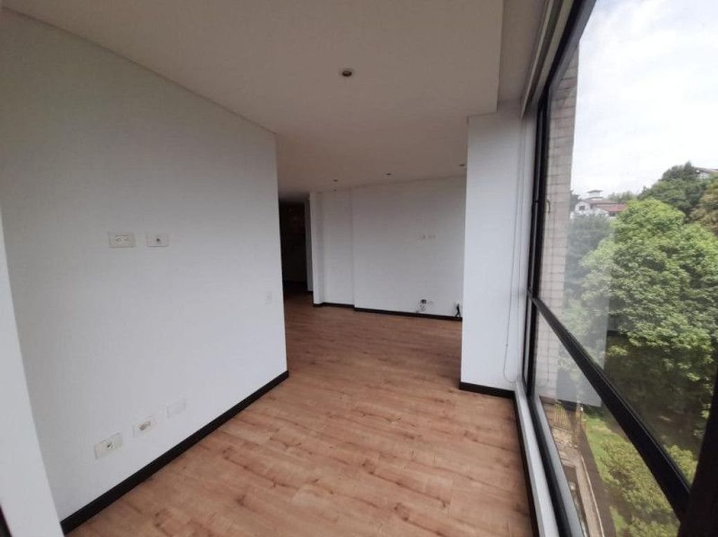 Apartamento de 2 alcobas en venta en Club De Los Lagartos, Bogotá, 125 m² · foto 7 de 20