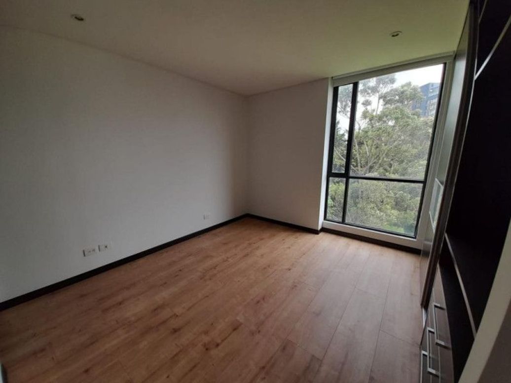 Apartamento de 2 alcobas en venta en Club De Los Lagartos, Bogotá, 125 m² · foto 17 de 20