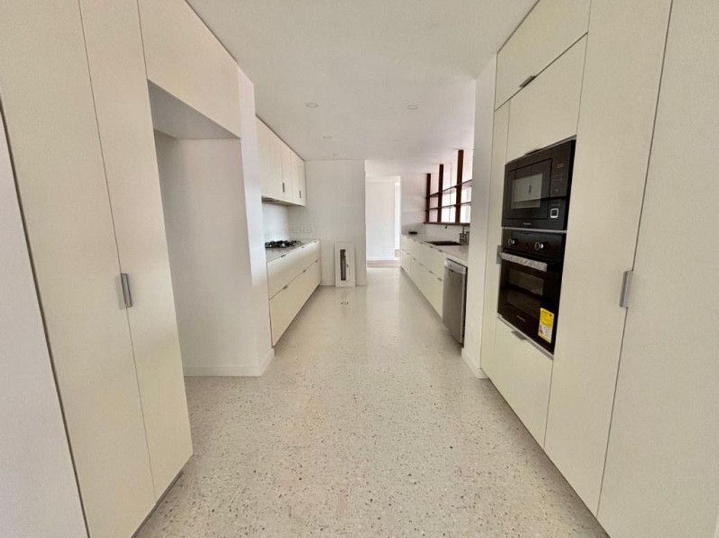 Apartamento de 4 alcobas en arriendo en A.S.D, Bogotá, 322 m² · foto 7 de 20