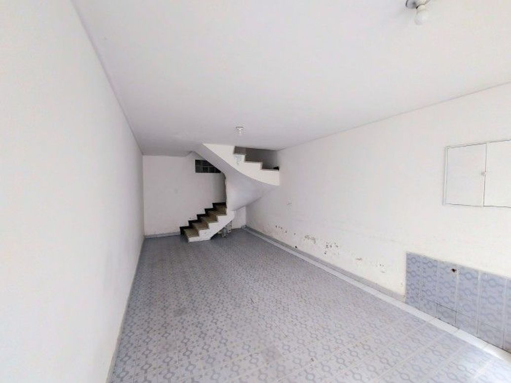 Casa de 7 alcobas en venta en Las Américas, Bogotá, 328 m² · foto 16 de 16
