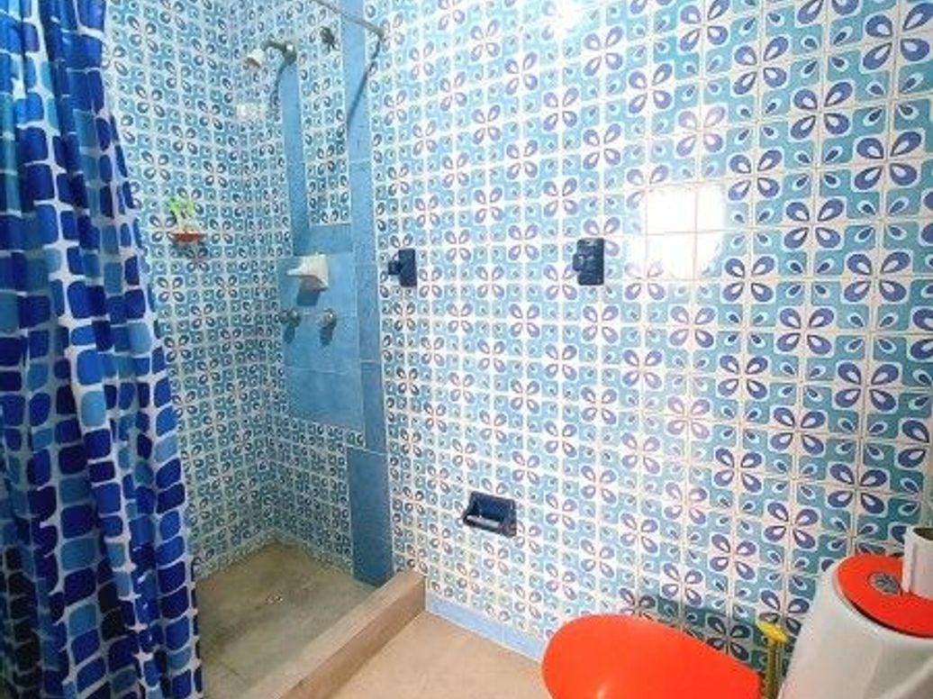 Casa de 7 alcobas en venta en Las Américas, Bogotá, 328 m² · foto 4 de 16