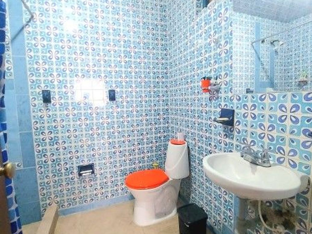 Casa de 7 alcobas en venta en Las Américas, Bogotá, 328 m² · foto 14 de 16