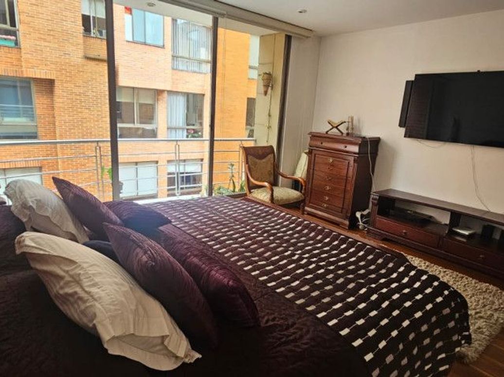 Apartamento de 3 alcobas en venta en San Patricio, Bogotá, 154 m² · foto 13 de 16