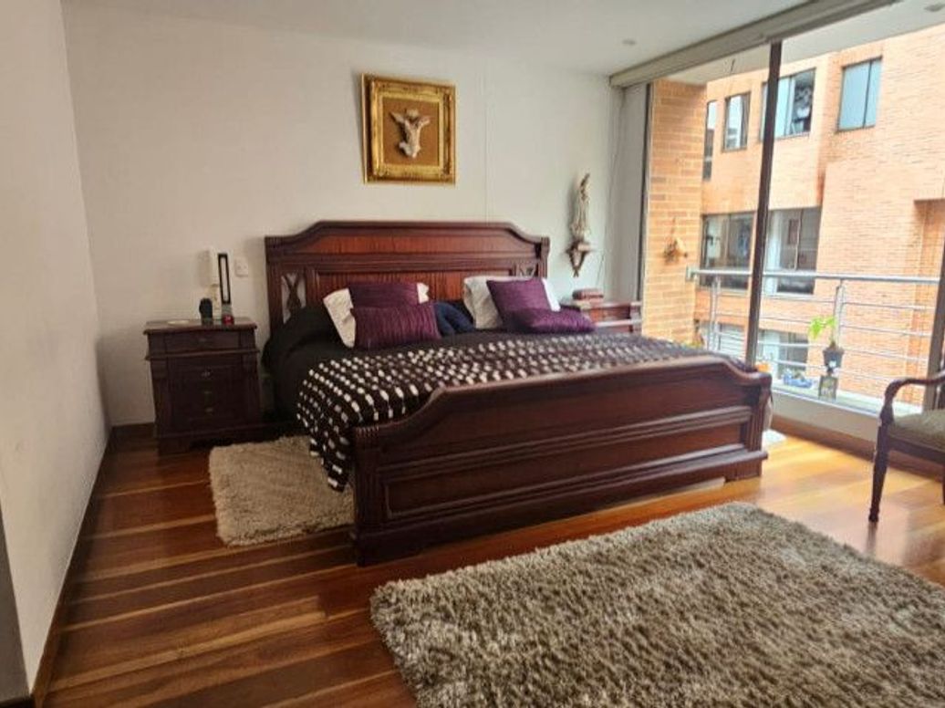 Apartamento de 3 alcobas en venta en San Patricio, Bogotá, 154 m² · foto 14 de 16