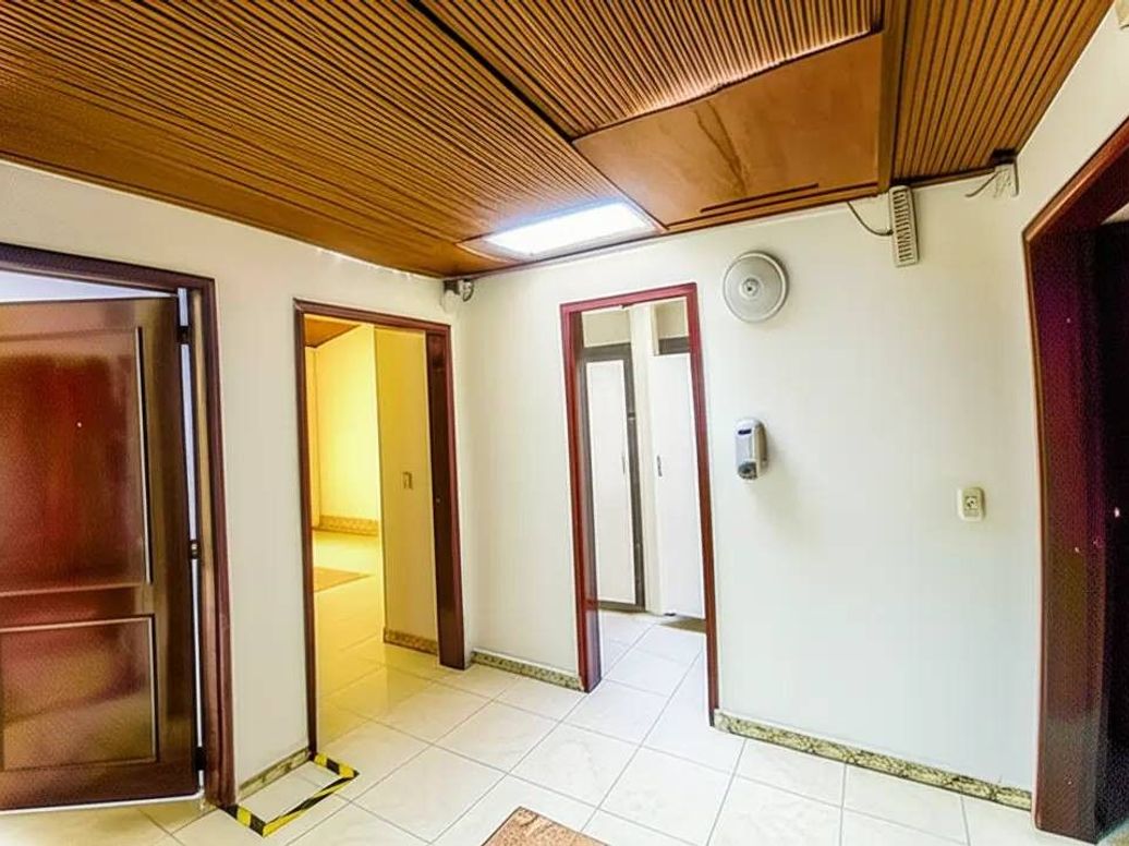 Casa de 4 alcobas en arriendo en Mónaco, Bogotá, 253 m² · foto 9 de 19