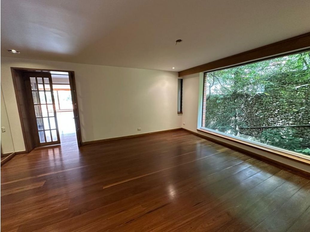 Apartamento de 4 alcobas en venta en Santa Ana Oriental, Bogotá, 309 m² · foto 14 de 20