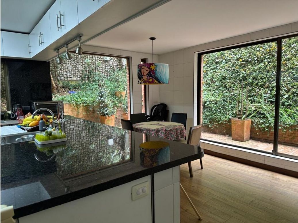 Apartamento de 4 alcobas en venta en Santa Ana Oriental, Bogotá, 309 m² · foto 9 de 20
