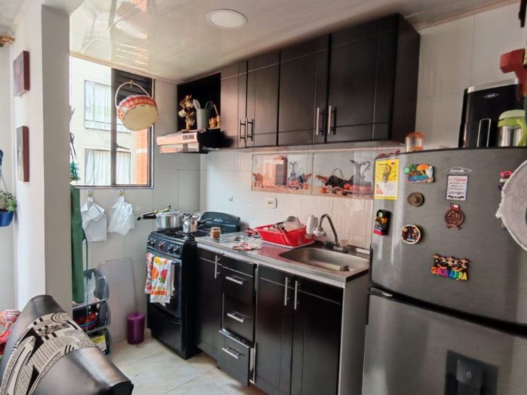 Apartamento de 3 alcobas en venta en San Bernardino Xxii, Bogotá · foto 4 de 12