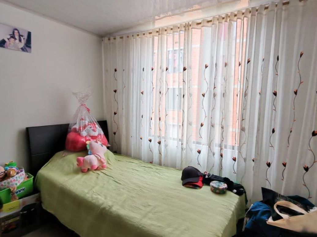 Apartamento de 3 alcobas en venta en San Bernardino Xxii, Bogotá · foto 5 de 12