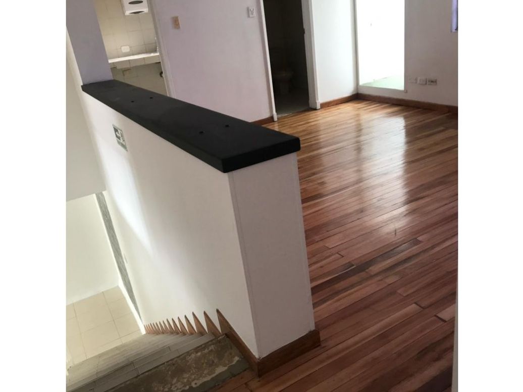 Casa de 5 alcobas en venta en La Castellana, Bogotá, 237 m² · foto 5 de 17