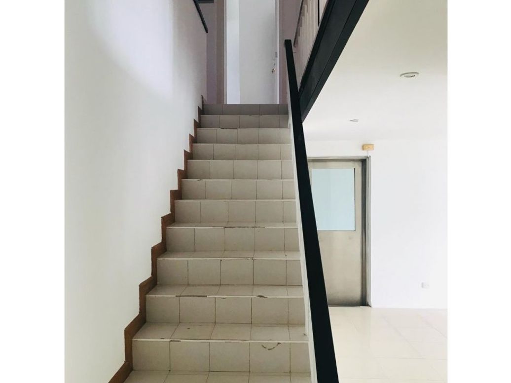 Casa de 5 alcobas en venta en La Castellana, Bogotá, 237 m² · foto 4 de 17
