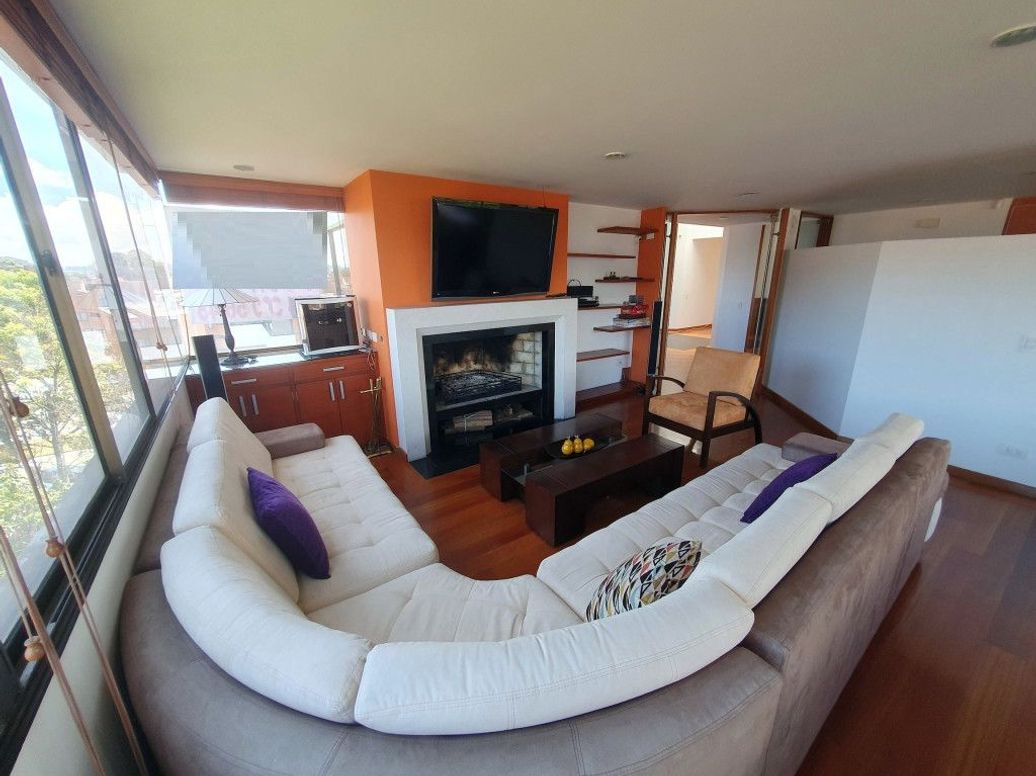 Apartamento de 3 alcobas en arriendo en Puente Largo, Bogotá, 334 m² · foto 10 de 20