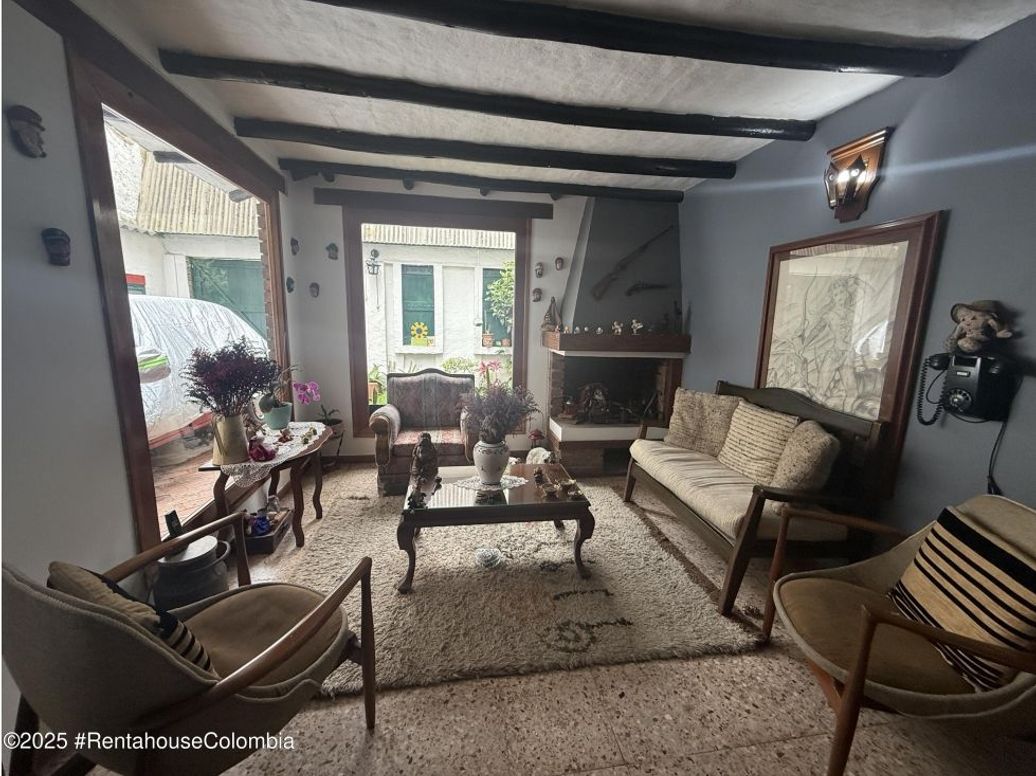 Casa de 3 alcobas en venta en Tuna, Bogotá, 100 m² · foto 4 de 16