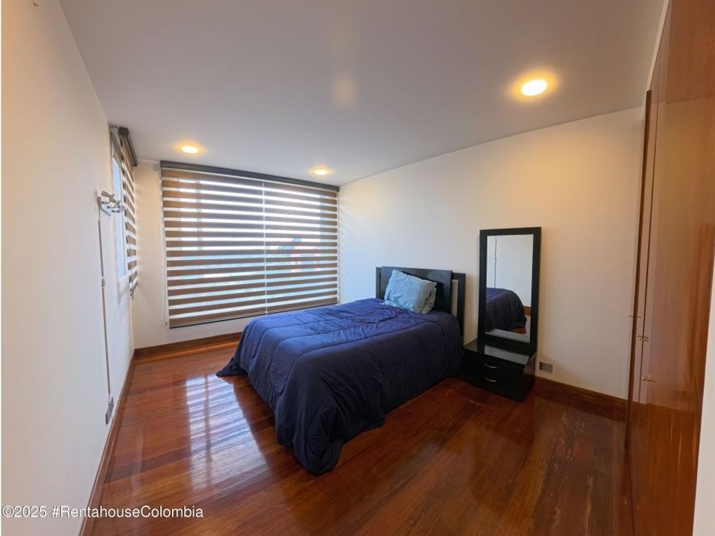 Apartamento de 5 alcobas en venta en Niza, Bogotá, 238 m² · foto 9 de 20
