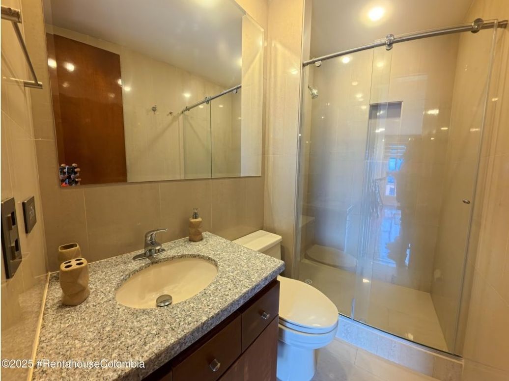 Apartamento de 5 alcobas en venta en Niza, Bogotá, 238 m² · foto 7 de 20