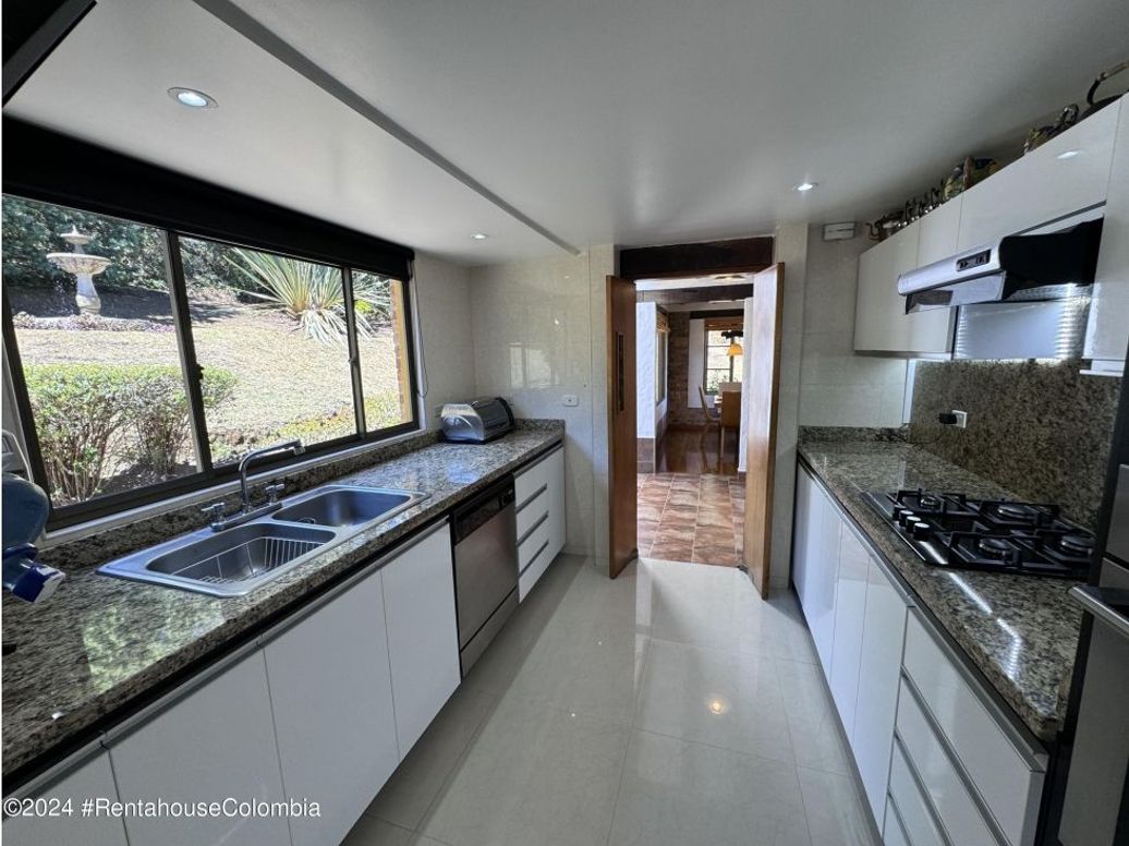 Casa de 3 alcobas en venta en Vereda El Verjon Bajo, Bogotá, 200 m² · foto 12 de 20