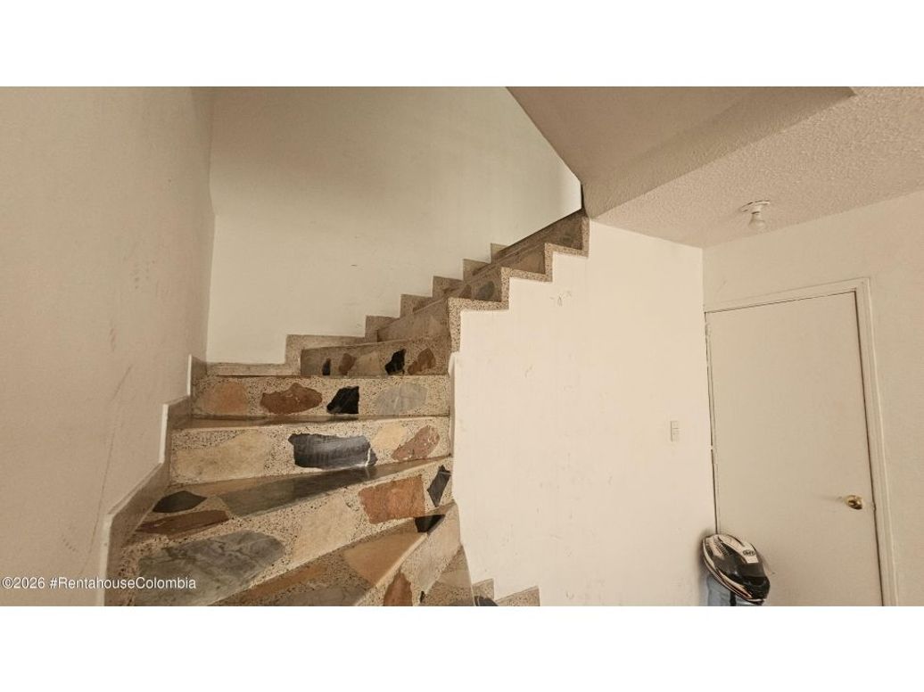 Casa de 7 alcobas en venta en Spring, Bogotá, 145 m² · foto 19 de 20