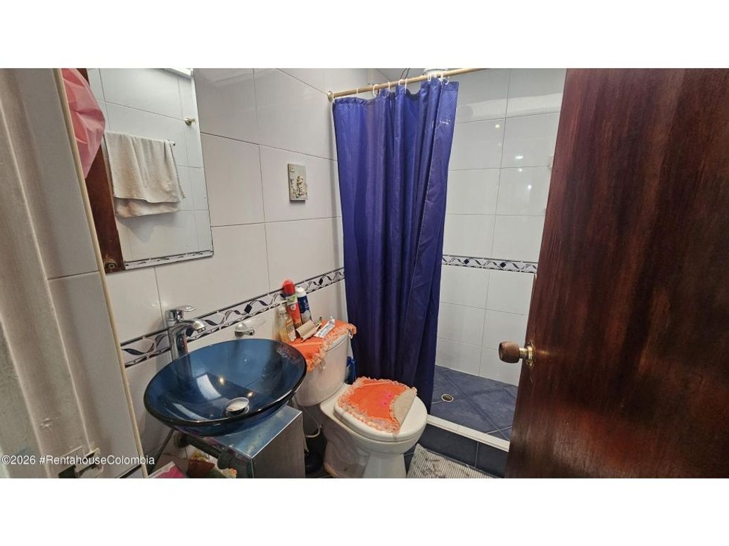 Casa de 7 alcobas en venta en Spring, Bogotá, 145 m² · foto 5 de 20