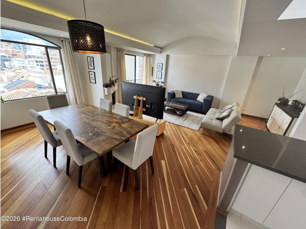 Apartamento de 4 alcobas en venta en Santa Paula, Bogotá, 187 m² · foto 3 de 20