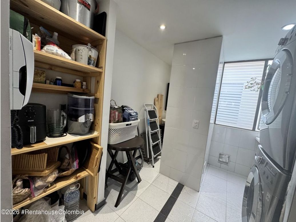 Apartamento de 4 alcobas en venta en Santa Paula, Bogotá, 187 m² · foto 9 de 20
