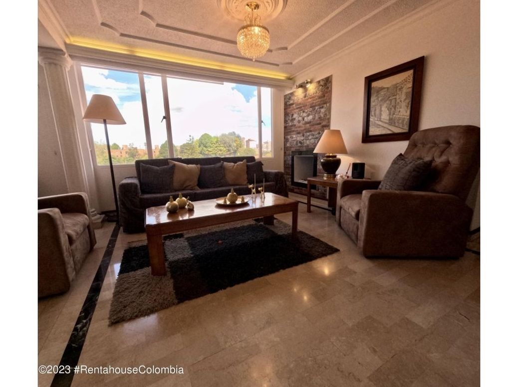 Apartamento de 5 alcobas en venta en Cedro Golf, Bogotá, 207 m² · foto 5 de 20
