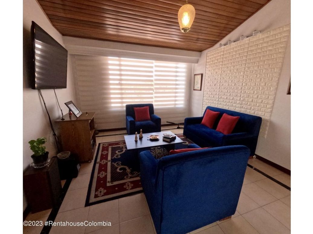 Apartamento de 5 alcobas en venta en Cedro Golf, Bogotá, 207 m² · foto 16 de 20